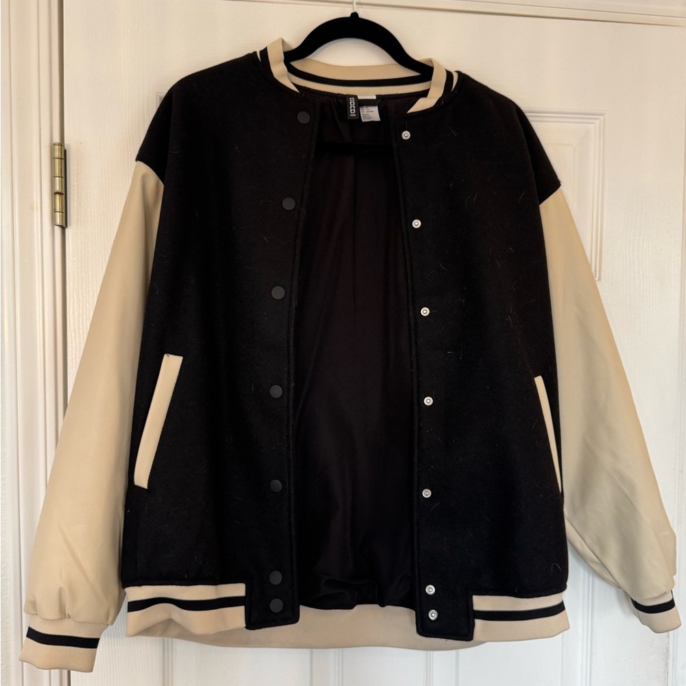 H&M Black and Tan Bomber Jacket